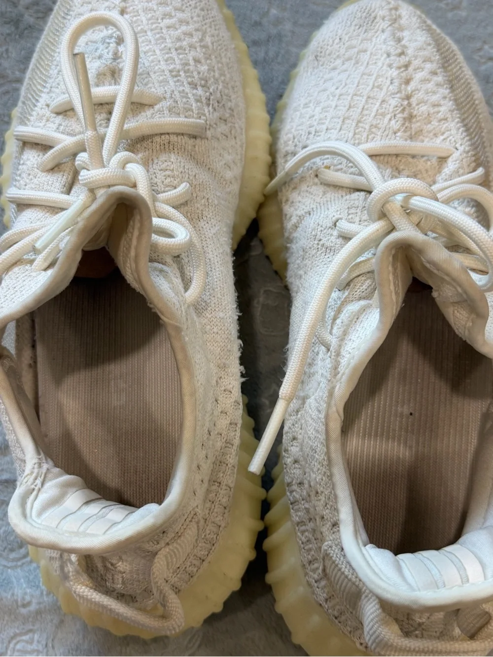 Yeezy Boost Kids White Knit Sneakers with Yellow Sole